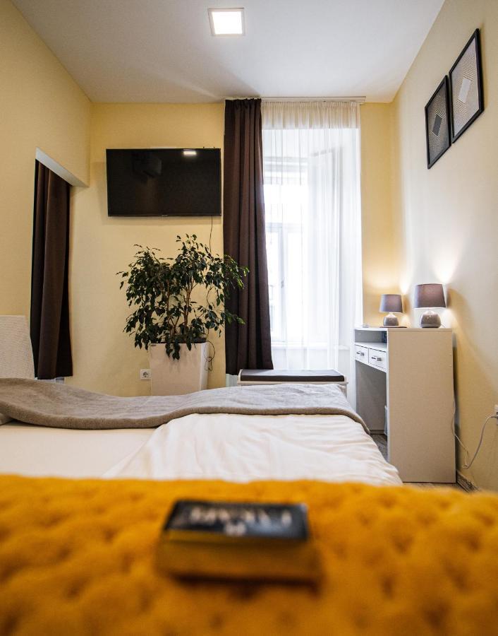 Bed and Breakfast Fakapu Pince és Panzió Tokaj Esterno foto